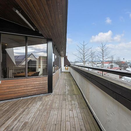 Penthouse Apt On The Shopping Street-Free Parking 雷克雅維克 外观 照片