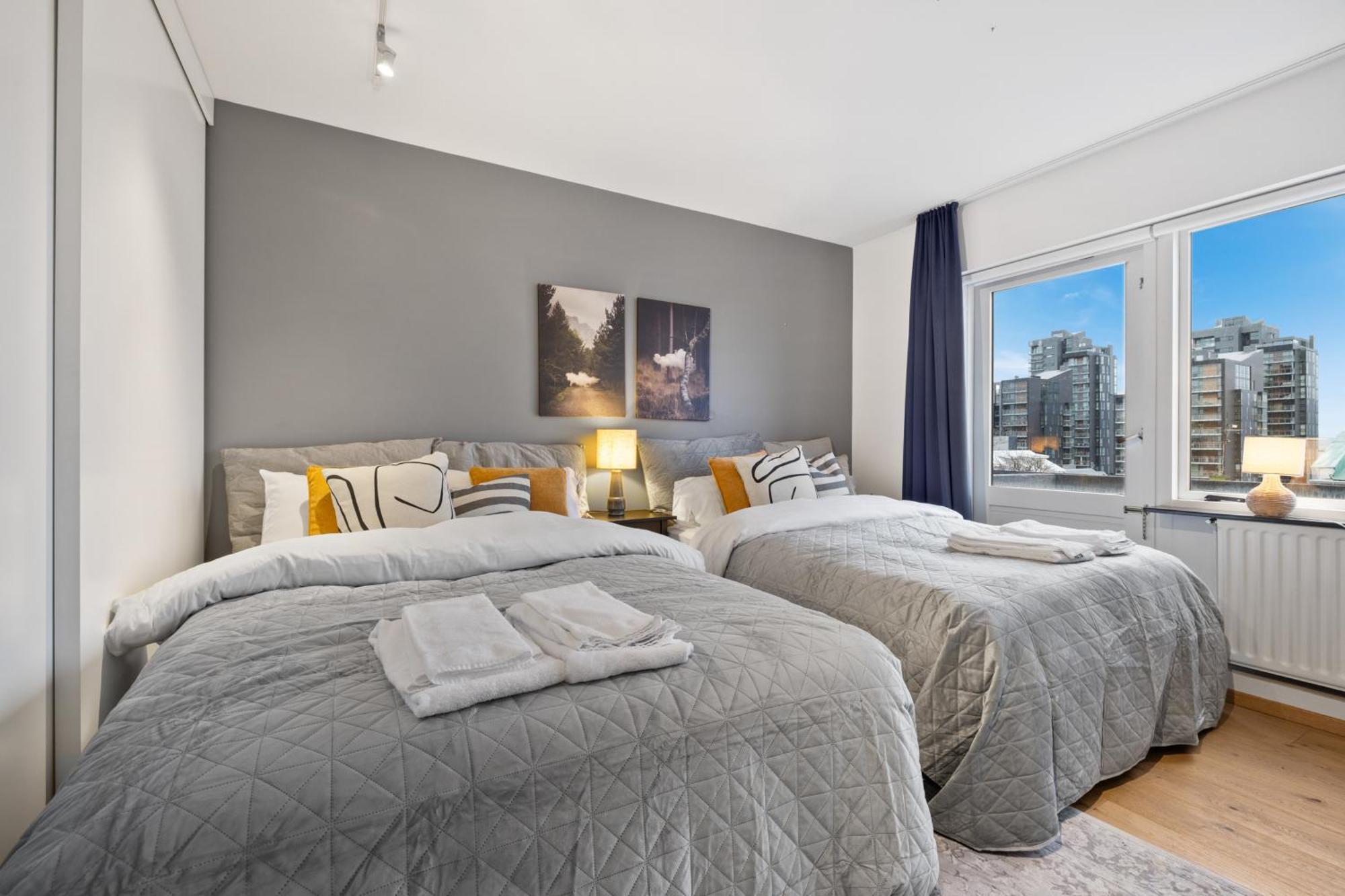 Penthouse Apt On The Shopping Street-Free Parking 雷克雅維克 外观 照片